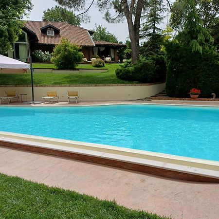 Tenuta Degli Angeli Rossi Asti Zewnętrze zdjęcie