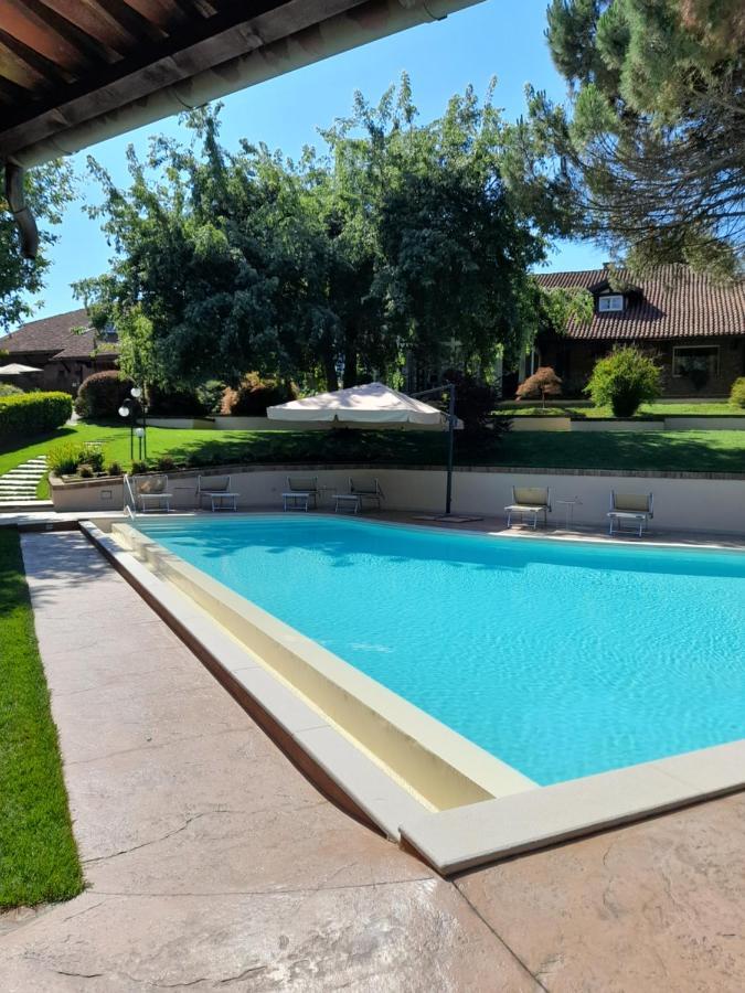 Tenuta Degli Angeli Rossi Asti Zewnętrze zdjęcie