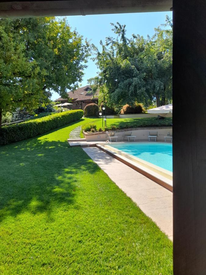 Tenuta Degli Angeli Rossi Asti Zewnętrze zdjęcie