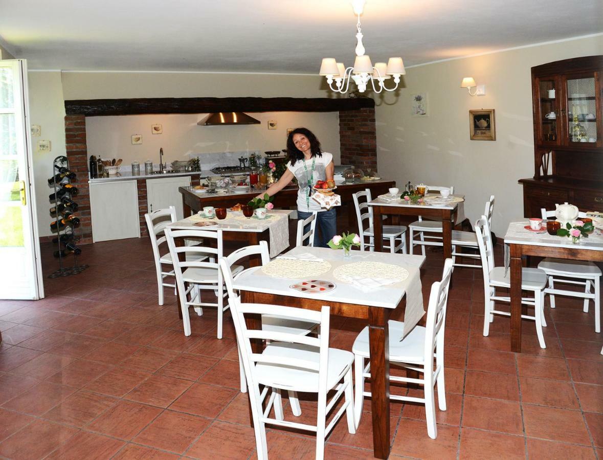Tenuta Degli Angeli Rossi Asti Zewnętrze zdjęcie